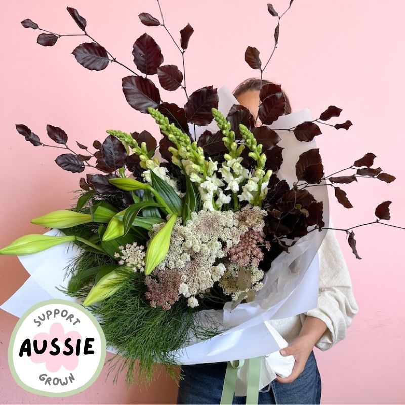 Christmas lily flower bouquet