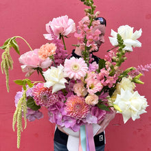 Load image into Gallery viewer, seasonal pastel flower arrangement
