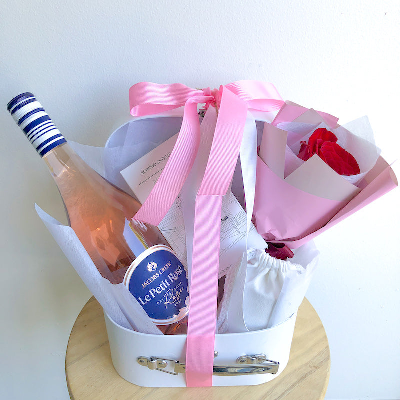 Le Petit Rose Gift Hamper